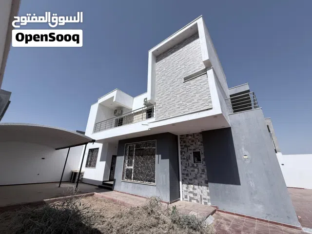 450 m2 4 Bedrooms Villa for Rent in Tripoli Al-Serraj