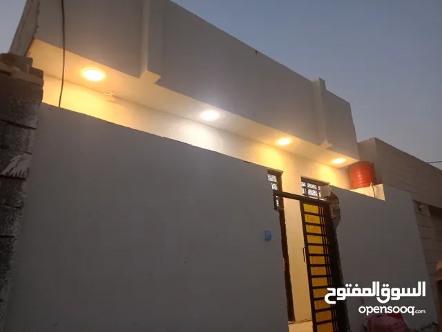 100 m2 2 Bedrooms Townhouse for Sale in Basra Al-Jazzera