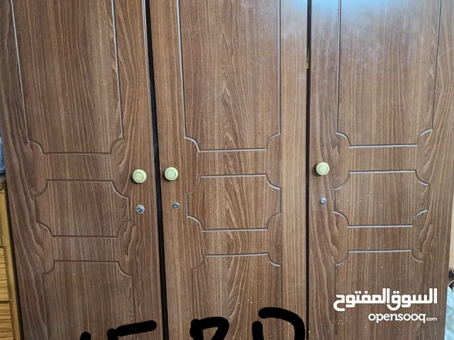 كبت  خزائن الملابس Cupboard