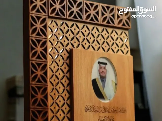 مصمم ملفات وتصميمات للقص بالليزر
