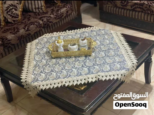 طاولة وسط للبيع