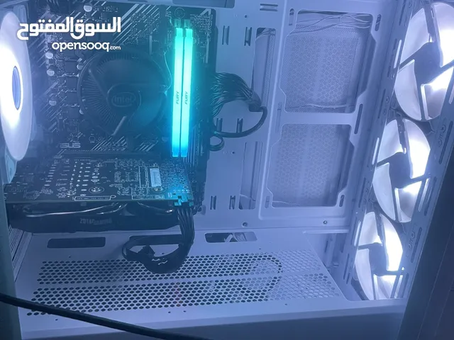 بي سي نظيف جداً استعمال شهرين ثلاث used for 2-3 months pc in a new condition