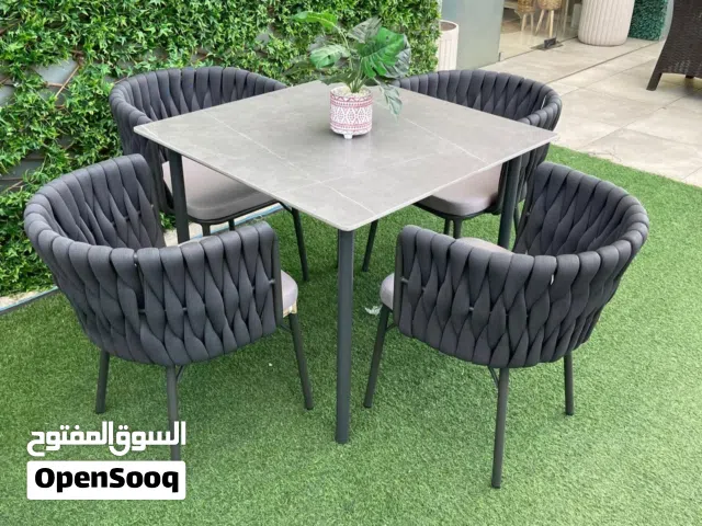 طاولات خارجية المنيوم وحديد تشكيلة فخمة