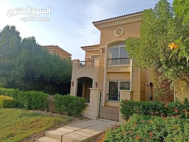 300 m2 5 Bedrooms Villa for Sale in Cairo Fifth Settlement