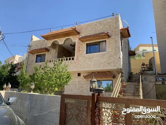 180 m2 3 Bedrooms Apartments for Rent in Ma'an Wadi Musa