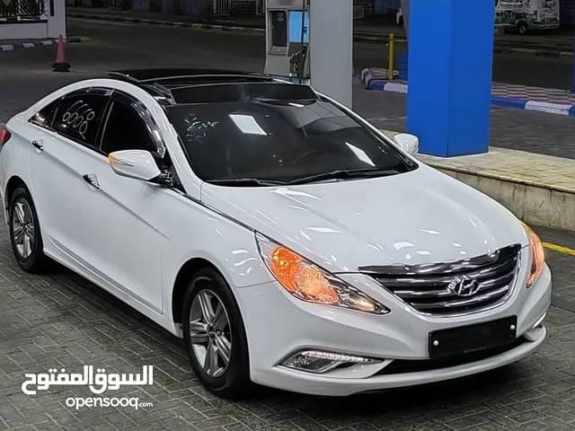 Hyundai Sonata 2013 in Aden