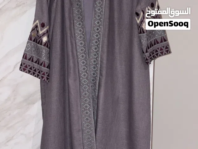 عباية فاخرة لون موف