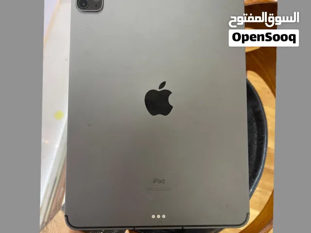 (( iCloud Lock)) iPad Pro 11 inch 2021 SIM 512 GB in very good condition. Battery condition 92%