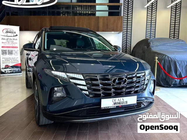 هيونداي توسان هايبرد موديل 2024 باللون الكحلي القاتم "Navy Blue" المميز