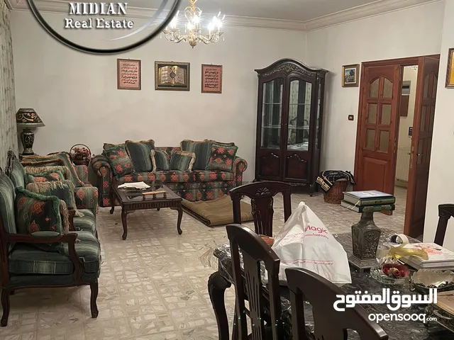 195 m2 3 Bedrooms Apartments for Sale in Amman Al Gardens