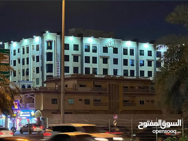 بنايه للبيع بعجمان