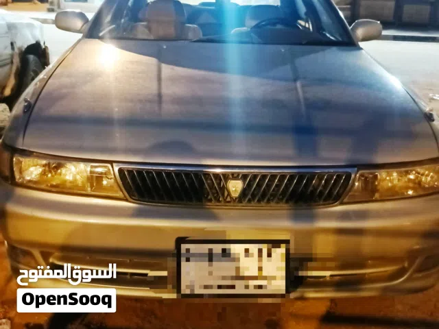 1995 تويوتا كراون Crown