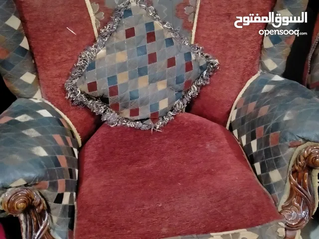 اثاث وفرش متفرقة