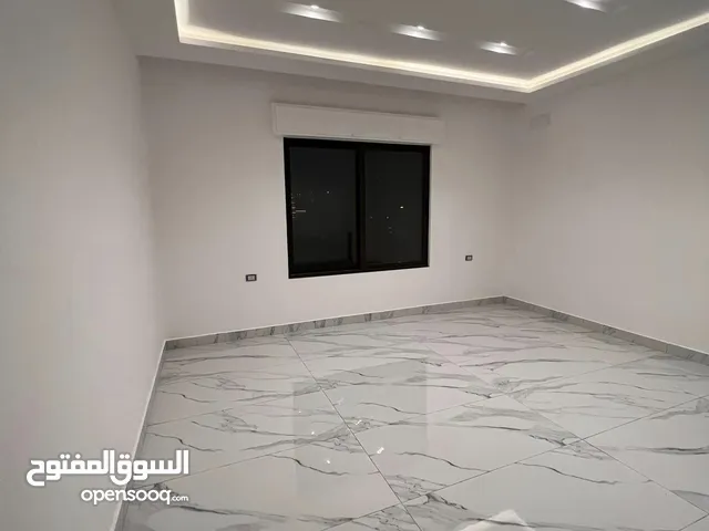 173 m2 3 Bedrooms Apartments for Sale in Amman Airport Road - Manaseer Gs