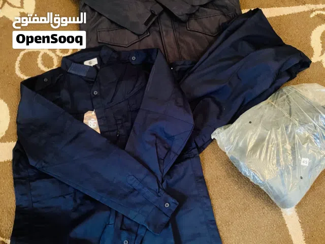 ملابس عسكريه