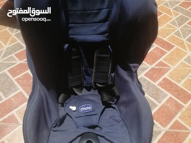 كرسي سيارة أطفال