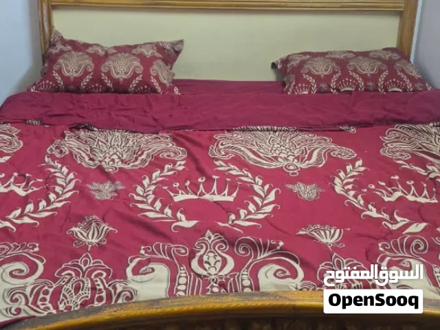 سرير غرفه نوم