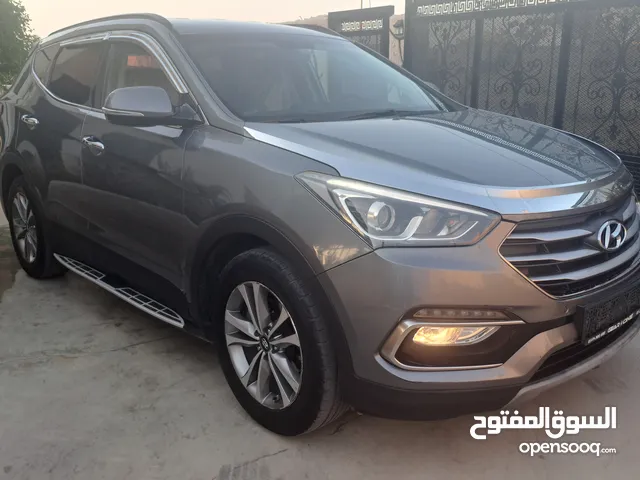 Used Hyundai Santa Fe in Tulkarm