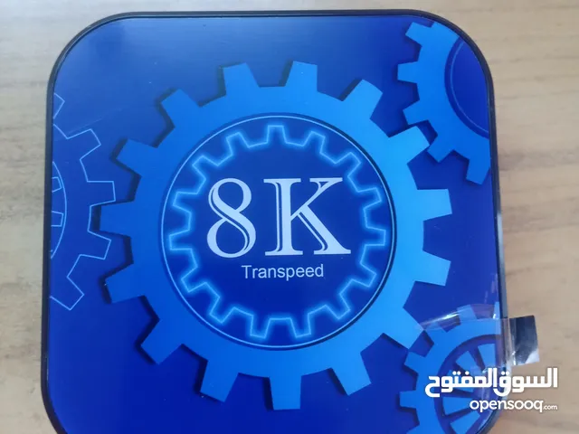 تيفي بوكس يعرض كل برامج التواصل الاجتماعي ذاكرة 64. عشوائيه 4 8K يحتوي على منفذ HDوسماعة واي في