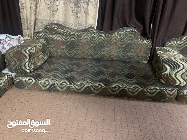 جلسة طقم عربي