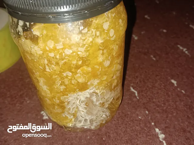 عسل بلدي جبال اب الشعر عسل مضمون لا فيه غش ولا غبش من جبال الشعر درجه اولى