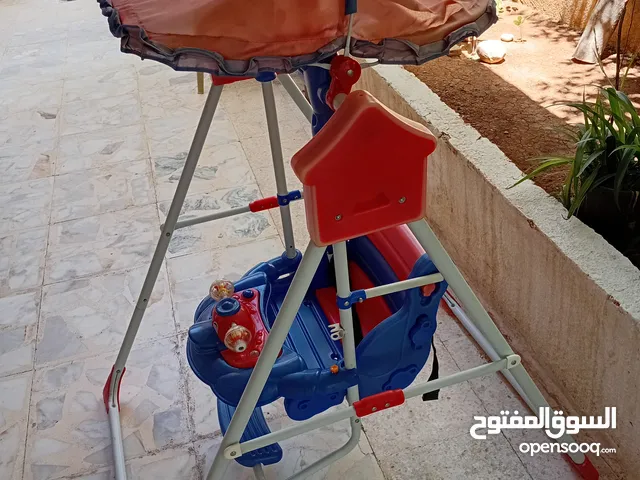 مرجيحة اطفال منزليه بحالة الجديد للبيع