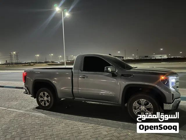 2025 GMC Sierra 1500 SLE