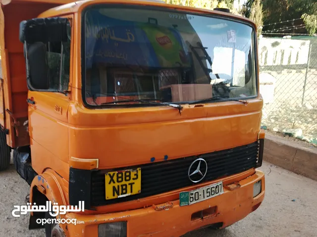 قلاب 813 .