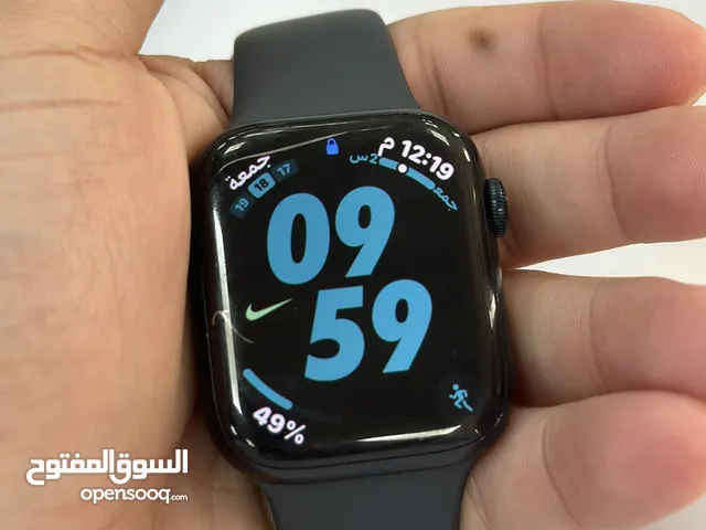 ساعة ابل جيل 8 قياس 44