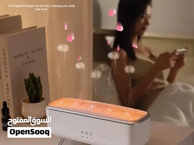 جهاز قناديل البحر الذكي للعطور والإضاءة
