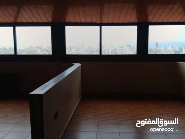 200 m2 4 Bedrooms Apartments for Rent in Sidon Harat Saida