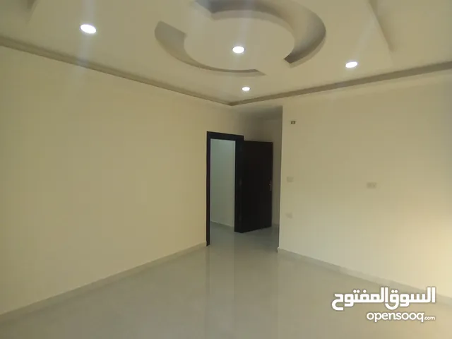 145 m2 3 Bedrooms Apartments for Sale in Zarqa Al Zarqa Al Jadeedeh