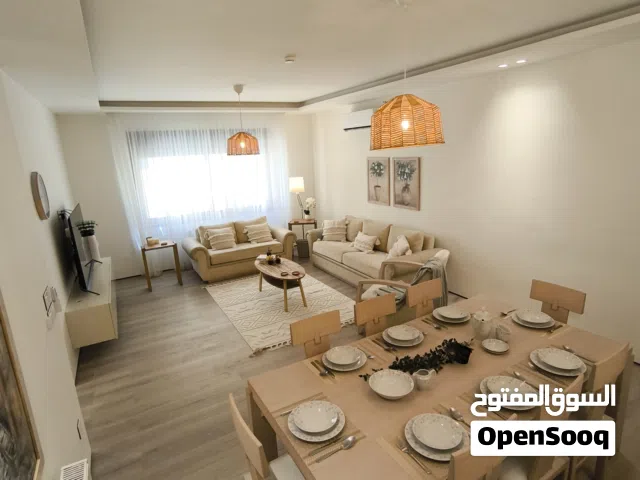 شقة للبيع بأجمل احياء غرب عمان مجدده بالكامل -ضاحية الامير راشد
