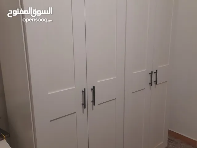 خزائن ملابس خشب لامنيت 18م الون حسب الطلب مقاس الخزائن عرض 160 ارتفاع 200