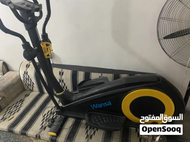 أجهزه كروس واللياقة البدنيه