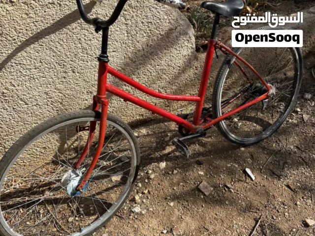بسكليت انجليزيه بحاله جيده جنط 26 للبيع على حالتها