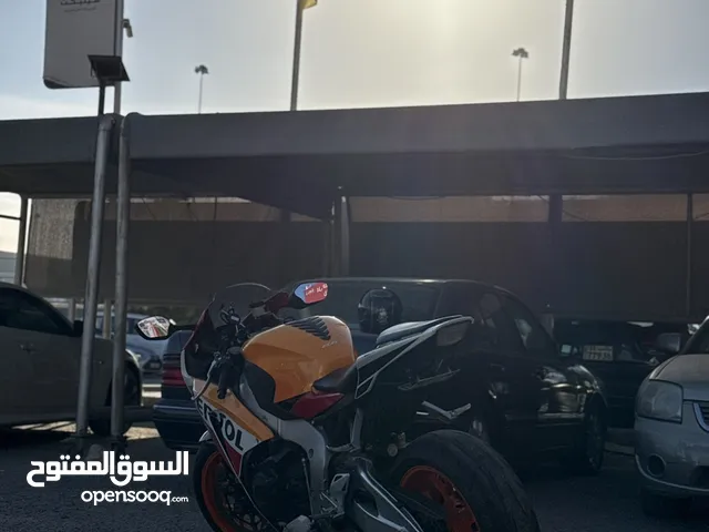 للبيع repsol 2016