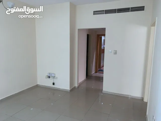 ابو علاء  غرفة وصالة بالقاسميه المحطة للايجار السنوي اطلالة مفتوحة مساحه واسعه