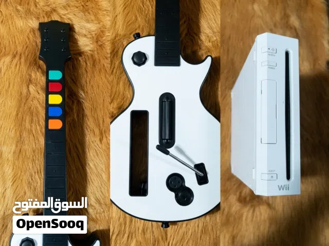 للبيع Wii (مع جيتار)