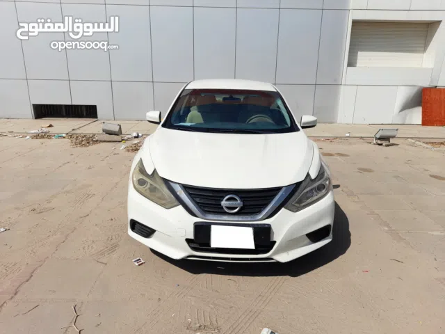 نيسان التيما 2017 مستعملة بحالة ممتازة جدا السيارة للبيع بنظام التقسيط الشهري