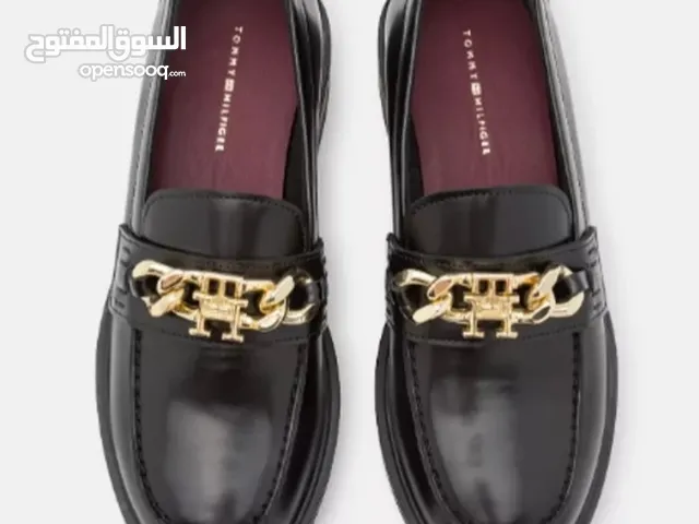 حذاء جلد أصلي من ماركة Tommy Hilfiger