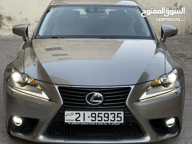 Used Lexus IS in Amman