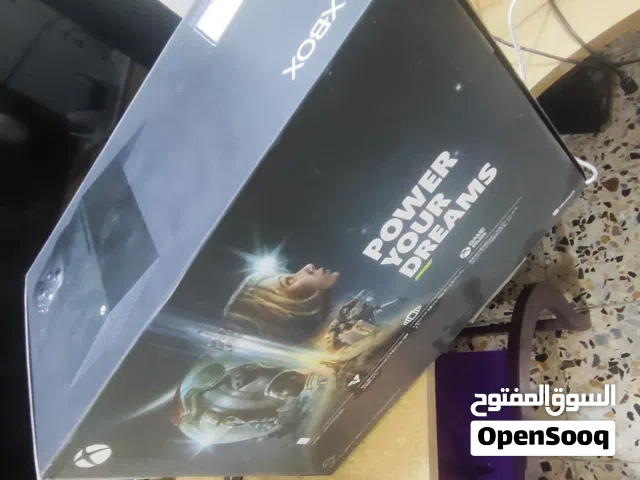اكس بوكس سيريس اكس  Xbox series X مستعمل نظيف كلش مع وصل الشراء الخاص بي .. تجي تفحص وتاخذه