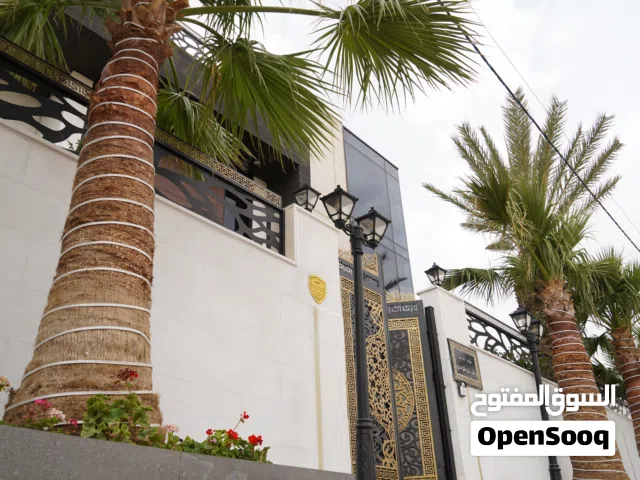 575 m2 5 Bedrooms Villa for Sale in Amman Al Tuneib