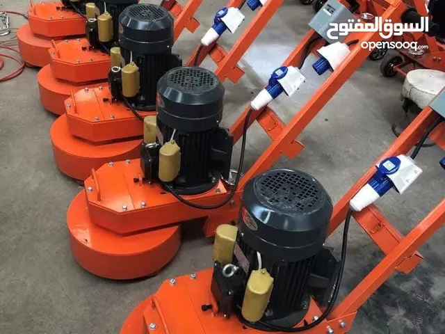 جلايا خرسانة لتنعيم سطح الخرسانة متوفرة الأن من شركة مازلتا لمعدات البناء