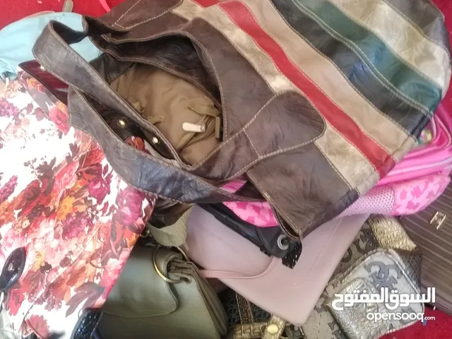 شنط ستاتي وشنط مدارس متنوع