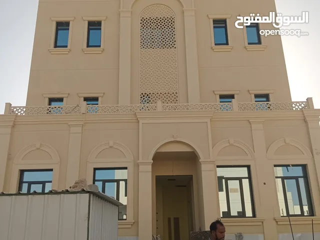 400 m2 More than 6 bedrooms Townhouse for Sale in Al Jahra Matla'