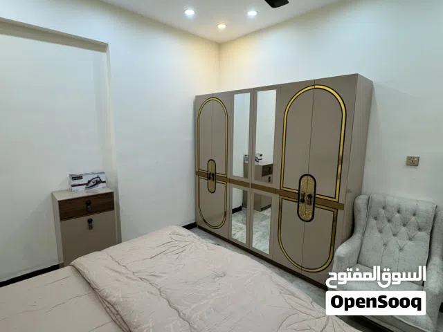 شقه مفروشه VIP فول موصفات تقع شارع فلسطين