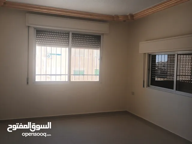 160 m2 4 Bedrooms Apartments for Rent in Zarqa Al Zarqa Al Jadeedeh