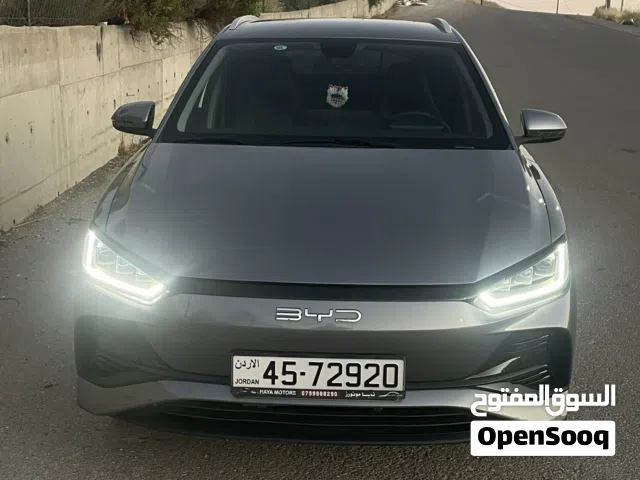2023 بي واي دي E2